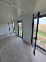 Módulo Pré-fabricado 15m² "Design" (6x2,5m) – Escritório Envídraçado Antracite (Isolado) - Image 8