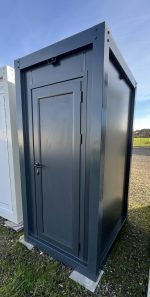 Módulo Sanitário Individual 120x120 cm – WC e Lavatório (Cinzento Antracite Isolado) - Image 2