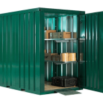 Contentor de Jardim 1,5 x 2,2 m – Box em Aço Galvanizado Verde RAL 6005 (Chão e Rampa Incluídos)