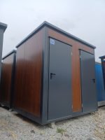 Contentor Sanitário Duplo 2.5m x 2m – 2 Entradas Independentes (WC + Duche) – Isolado - Image 3