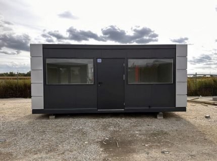 Pavilhão Modular Escritório 3x6m (18m²) – Vidrado com Porta de Vidro (Novo e Isolado)