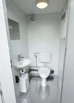 Contentor Sanitário Duplo 2,4x1,5m – Entradas Separadas (WC + Urinol) – Isolamento 100mm - Image 11