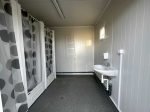 Contentor Sanitário 20 Pés Usado (6x2,4m) – Bloco de 6 Chuveiros com Caldeira de 300L e Lavandaria - Image 4