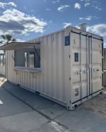 Contentor de 20 Pés Equipado "Snack Bar" – Cozinha Completa (Frigoríficos, Exaustor, Fritadeira) - Image 4